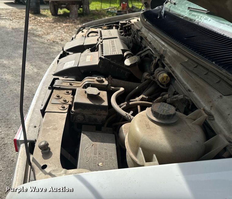 image for item EC7984 1998 Medtec Ford E450 Super Duty ambulance