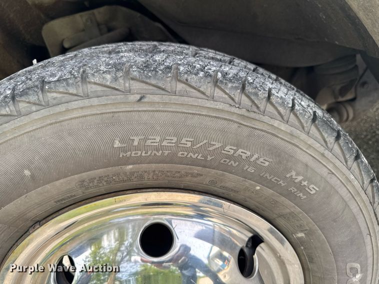 image for item EC7984 1998 Medtec Ford E450 Super Duty ambulance