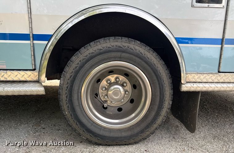 image for item EC7984 1998 Medtec Ford E450 Super Duty ambulance