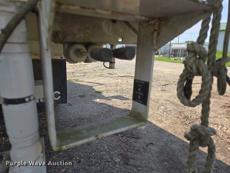 image for item ED2068 2007 International 4400 bucket truck