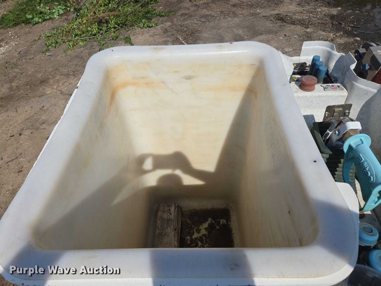 image for item ED2068 2007 International 4400 bucket truck