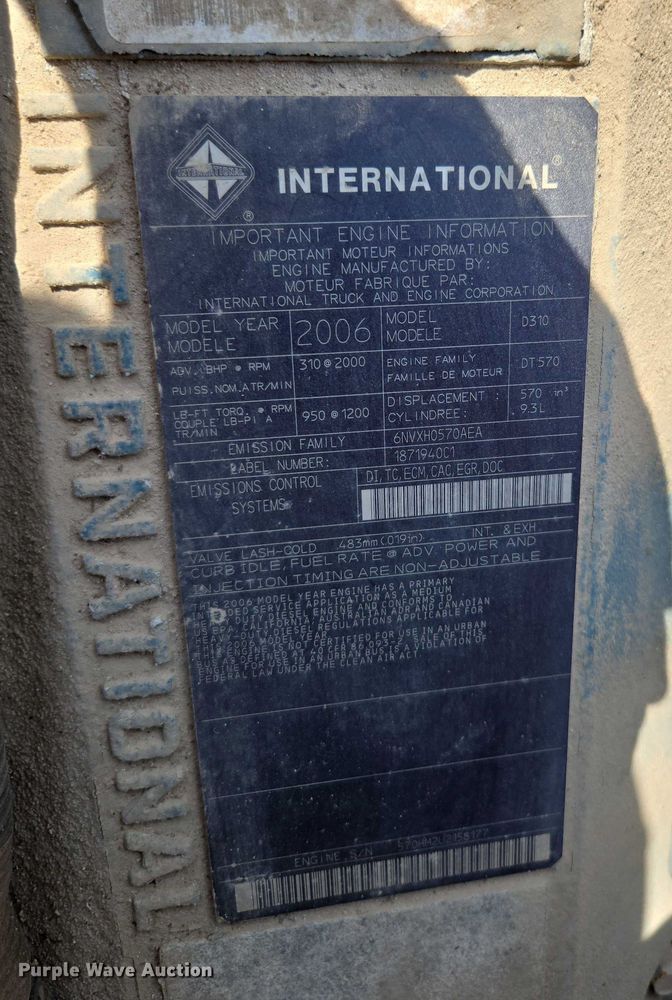 image for item ED2068 2007 International 4400 bucket truck