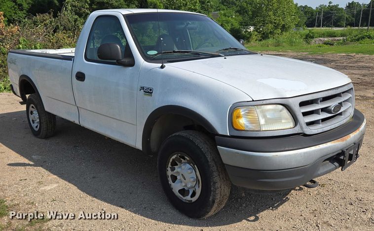 image for item ED2070 2000 Ford F150 pickup truck