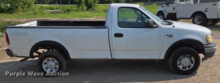 image for item ED2070 2000 Ford F150 pickup truck