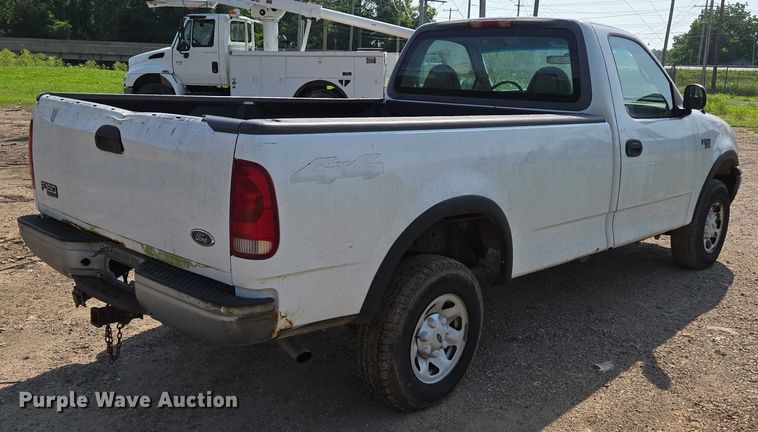 image for item ED2070 2000 Ford F150 pickup truck