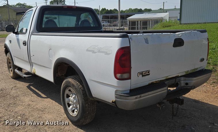 image for item ED2070 2000 Ford F150 pickup truck