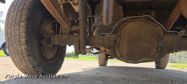 image for item ED2070 2000 Ford F150 pickup truck