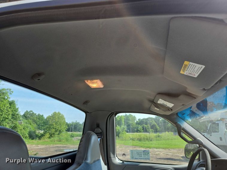 image for item ED2070 2000 Ford F150 pickup truck