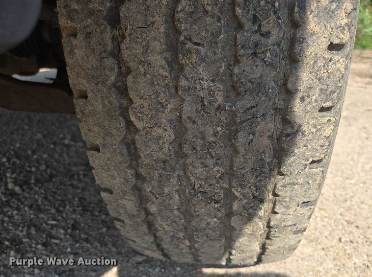 image for item ED2070 2000 Ford F150 pickup truck