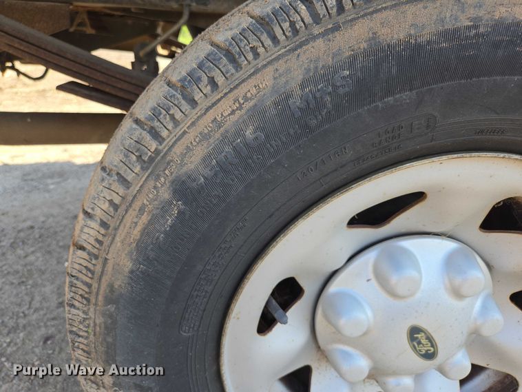 image for item ED2070 2000 Ford F150 pickup truck