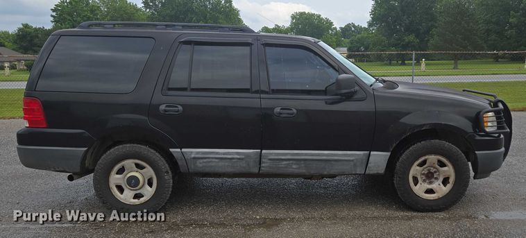 image for item ED2082 2006 Ford Expedition XLT SUV