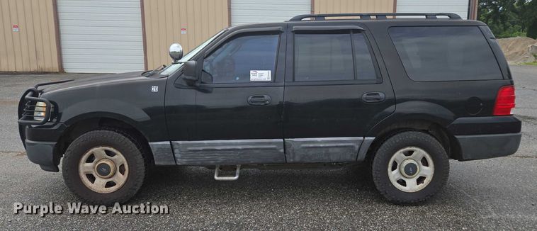 image for item ED2082 2006 Ford Expedition XLT SUV