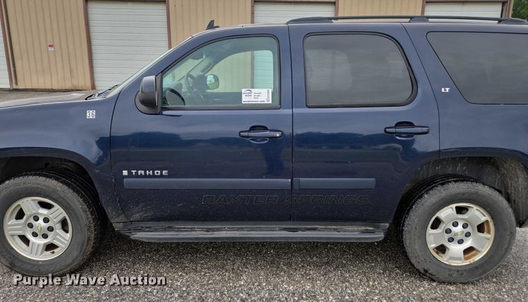 image for item ED2084 2008 Chevrolet Tahoe SUV