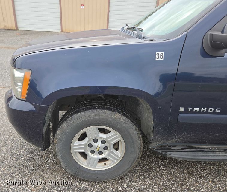 image for item ED2084 2008 Chevrolet Tahoe SUV