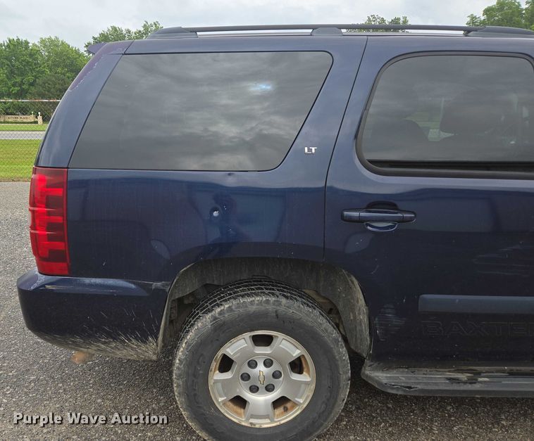 image for item ED2084 2008 Chevrolet Tahoe SUV