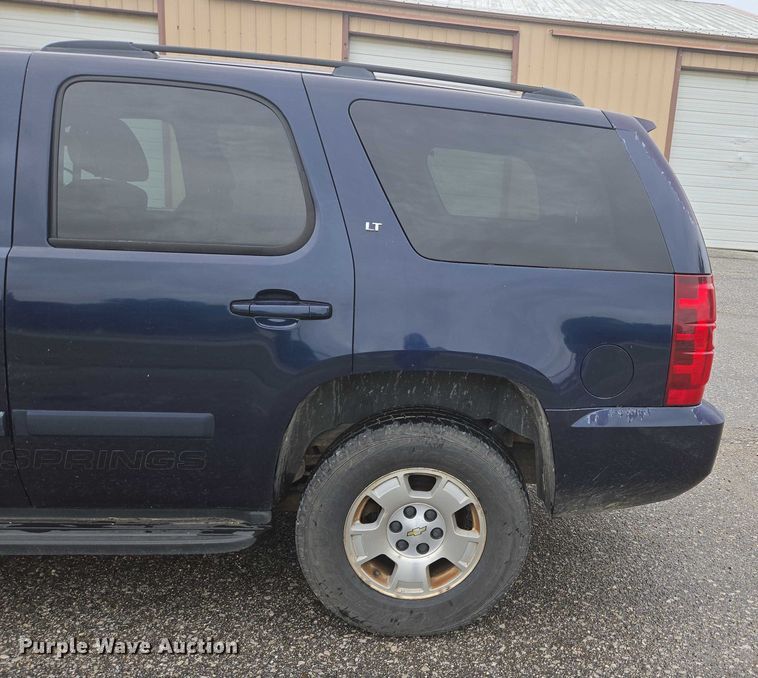 image for item ED2084 2008 Chevrolet Tahoe SUV