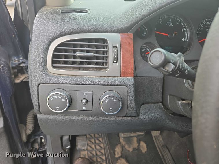 image for item ED2084 2008 Chevrolet Tahoe SUV