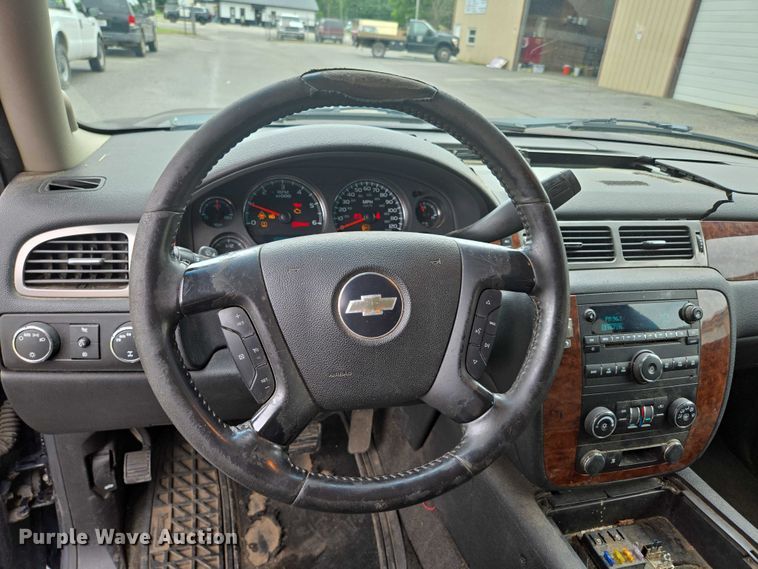 image for item ED2084 2008 Chevrolet Tahoe SUV