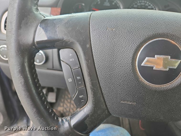 image for item ED2084 2008 Chevrolet Tahoe SUV