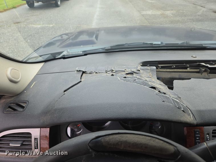 image for item ED2084 2008 Chevrolet Tahoe SUV