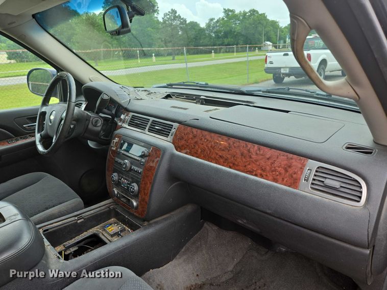 image for item ED2084 2008 Chevrolet Tahoe SUV