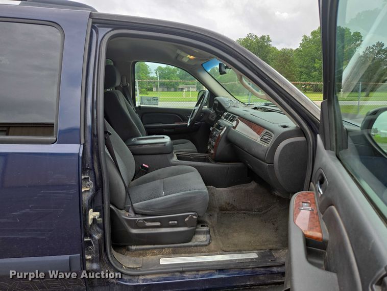 image for item ED2084 2008 Chevrolet Tahoe SUV