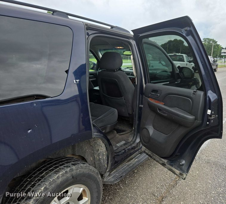 image for item ED2084 2008 Chevrolet Tahoe SUV