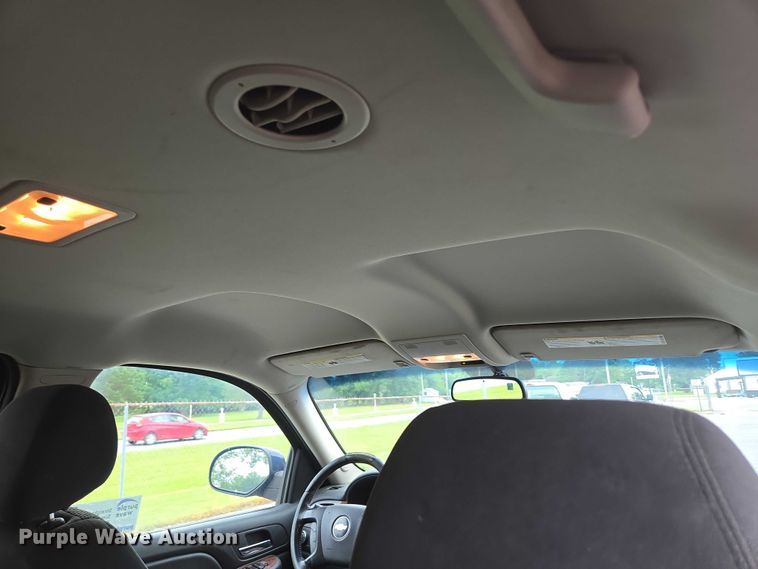 image for item ED2084 2008 Chevrolet Tahoe SUV