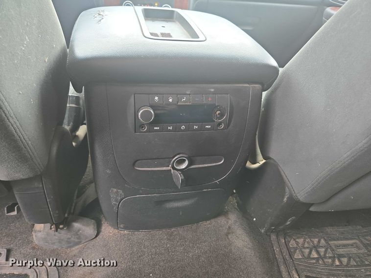 image for item ED2084 2008 Chevrolet Tahoe SUV