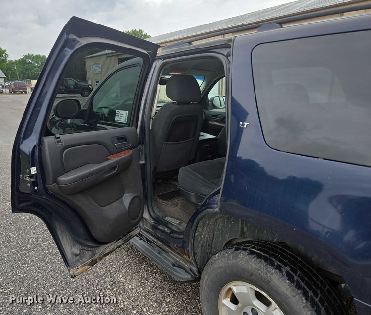 image for item ED2084 2008 Chevrolet Tahoe SUV