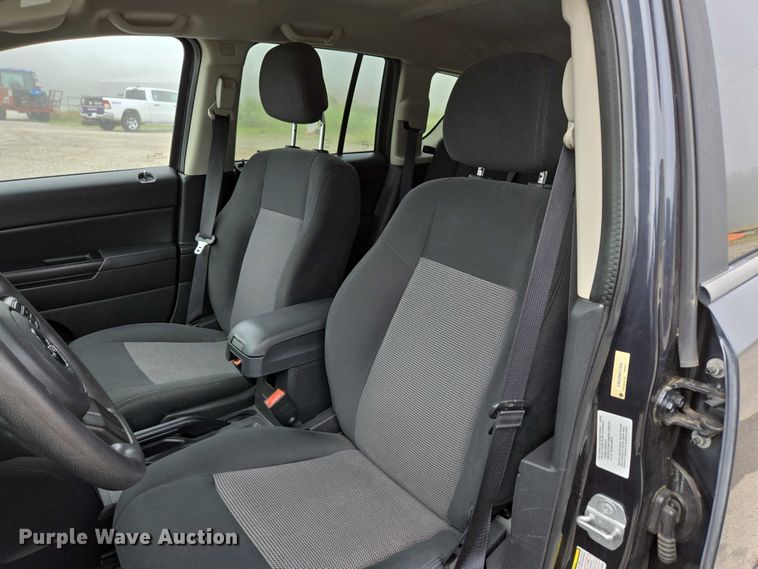 image for item ED2091 2014 Jeep Compass SUV