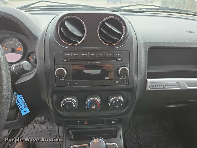 image for item ED2091 2014 Jeep Compass SUV