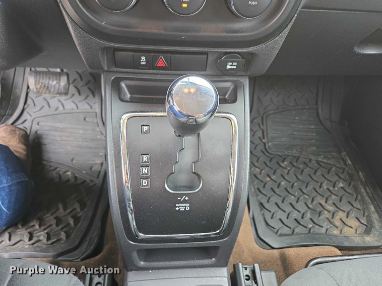 image for item ED2091 2014 Jeep Compass SUV