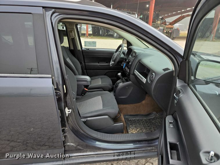 image for item ED2091 2014 Jeep Compass SUV