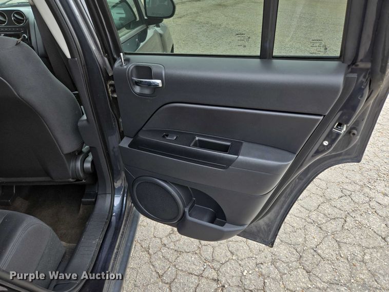 image for item ED2091 2014 Jeep Compass SUV