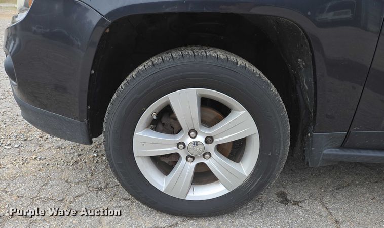 image for item ED2091 2014 Jeep Compass SUV