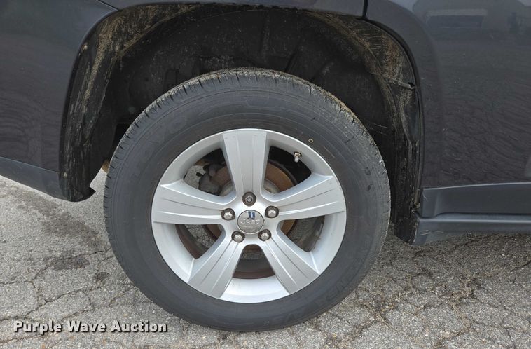 image for item ED2091 2014 Jeep Compass SUV