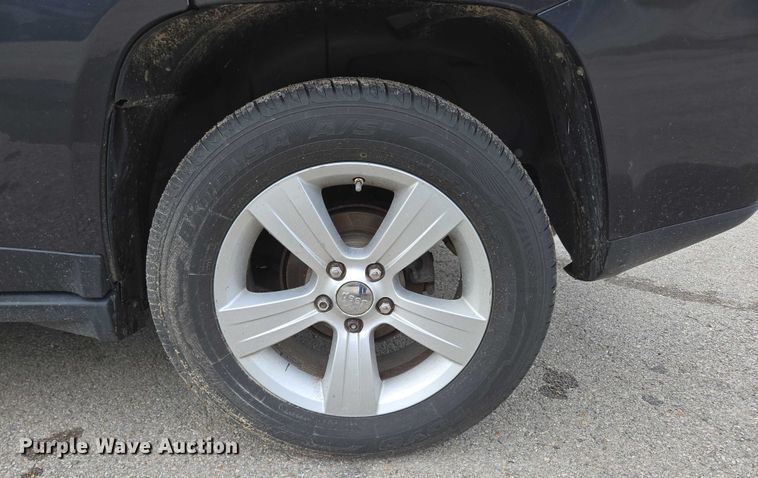 image for item ED2091 2014 Jeep Compass SUV