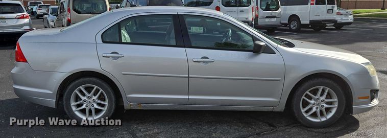 image for item ED2093 2011 Ford Fusion S 