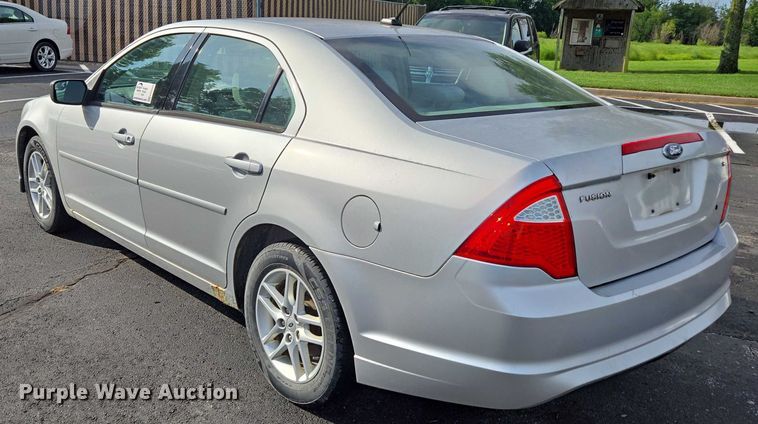 image for item ED2093 2011 Ford Fusion S 