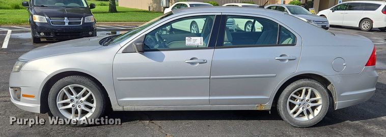 image for item ED2093 2011 Ford Fusion S 