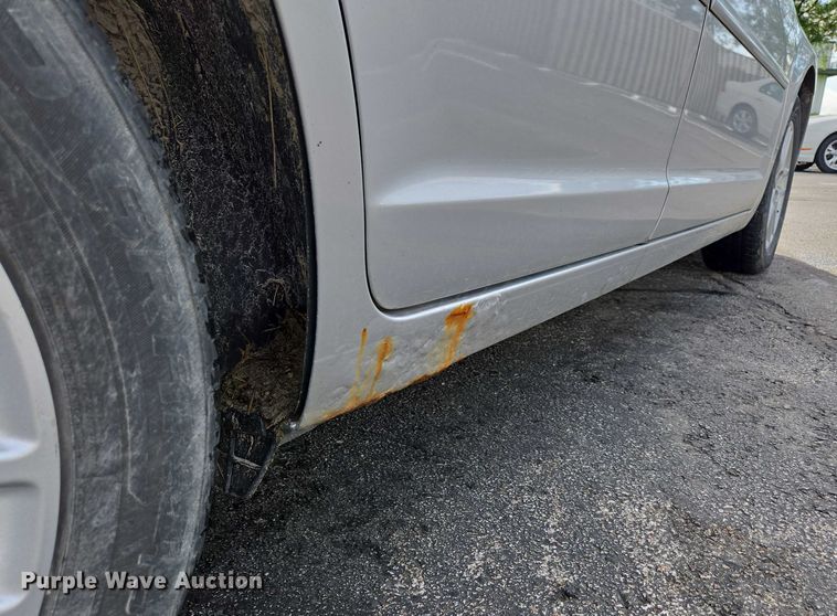 image for item ED2093 2011 Ford Fusion S 