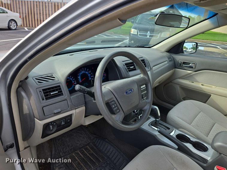 image for item ED2093 2011 Ford Fusion S 