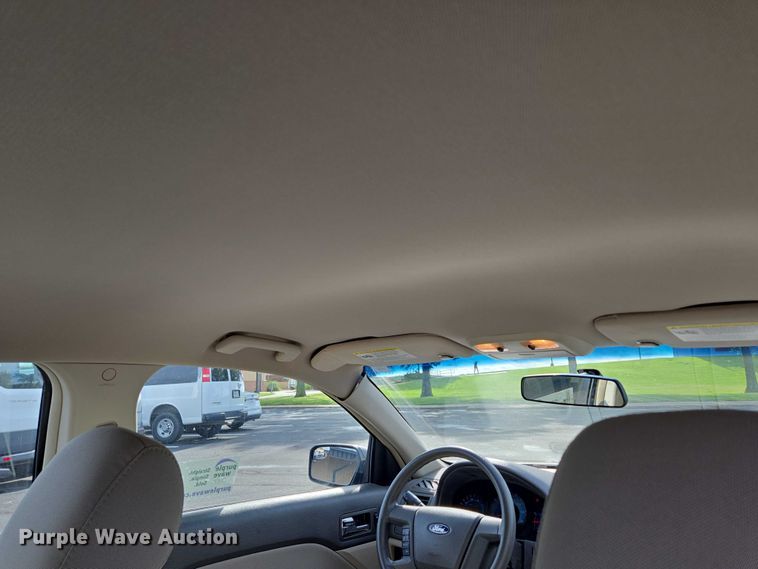 image for item ED2093 2011 Ford Fusion S 