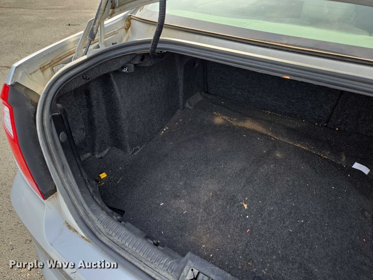 image for item ED2093 2011 Ford Fusion S 