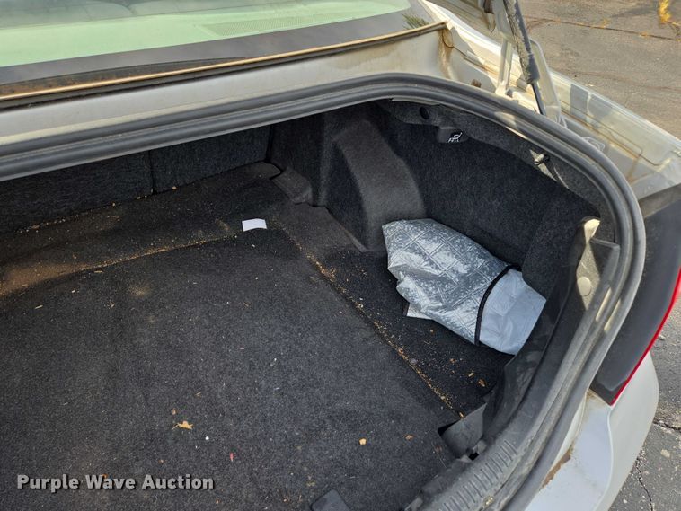 image for item ED2093 2011 Ford Fusion S 