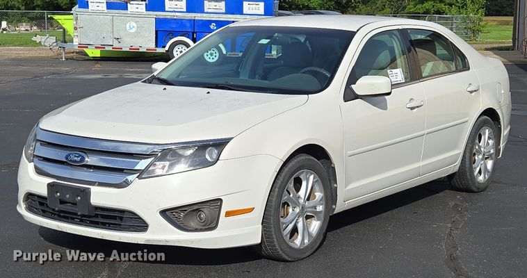 image for item ED2094 2012 Ford Fusion SE 