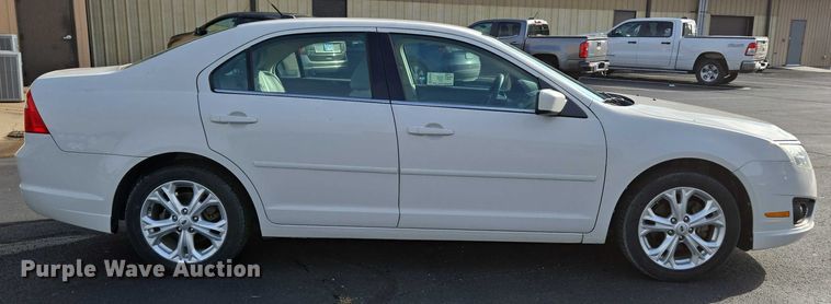 image for item ED2094 2012 Ford Fusion SE 