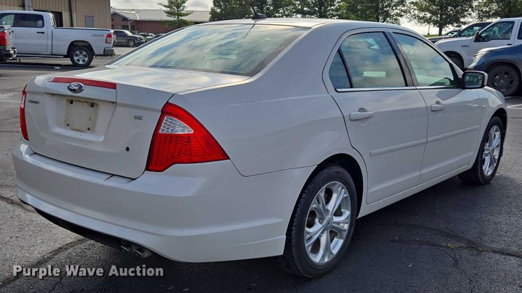 image for item ED2094 2012 Ford Fusion SE 