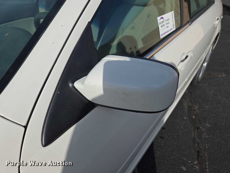 image for item ED2094 2012 Ford Fusion SE 